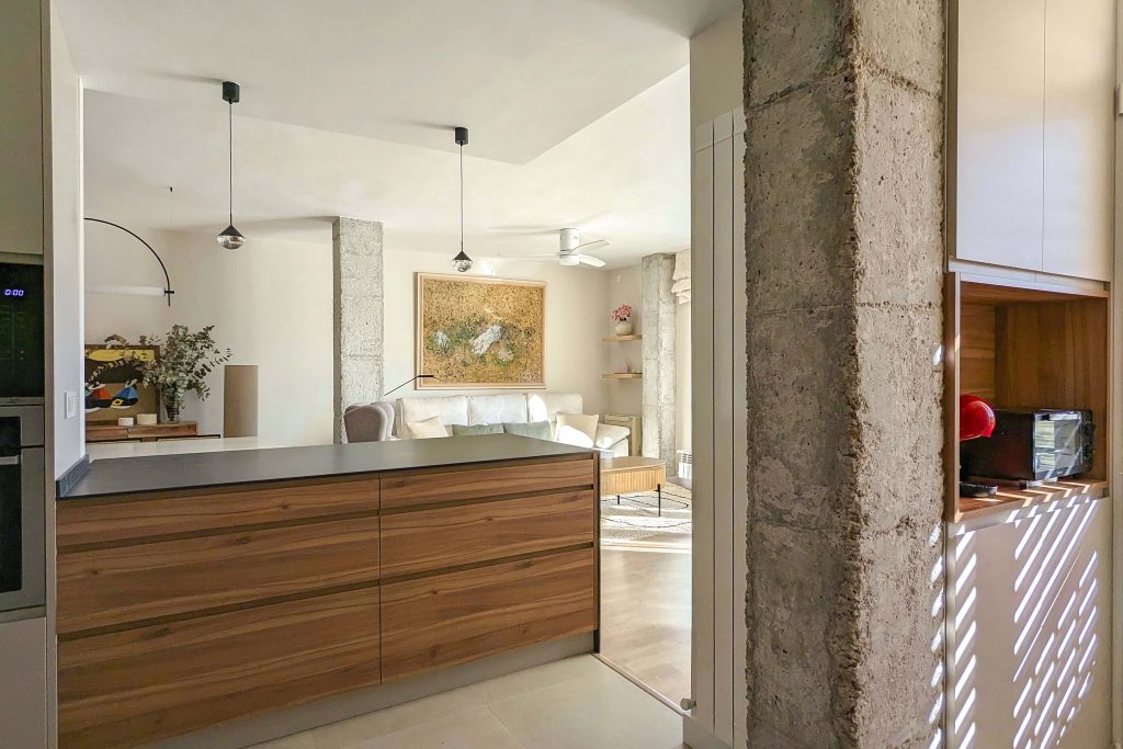 Papeles pintados, Luz natural en casa, Renovación del hogar